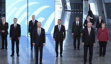 Erdoğan, Biden toplantısı öncesinde NATO ülkelerinin liderleriyle görüştü