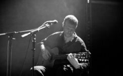 Matt Elliott | Atina, Patra ve Selanik | 3, 4 ve 6 Haziran