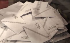 SYRIZA seçimlerinin ikinci turunda katılım yüksek