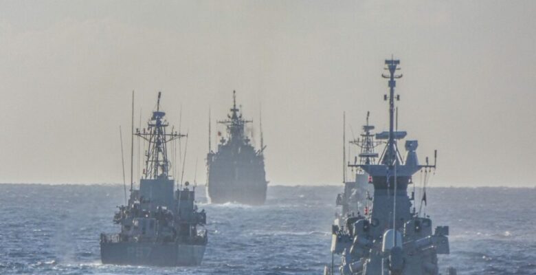 Donanma personel göçüyle boğuşuyor