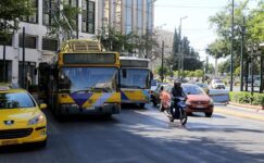 Atina troleybüs filosunun yükseltilmesi düşünülüyor