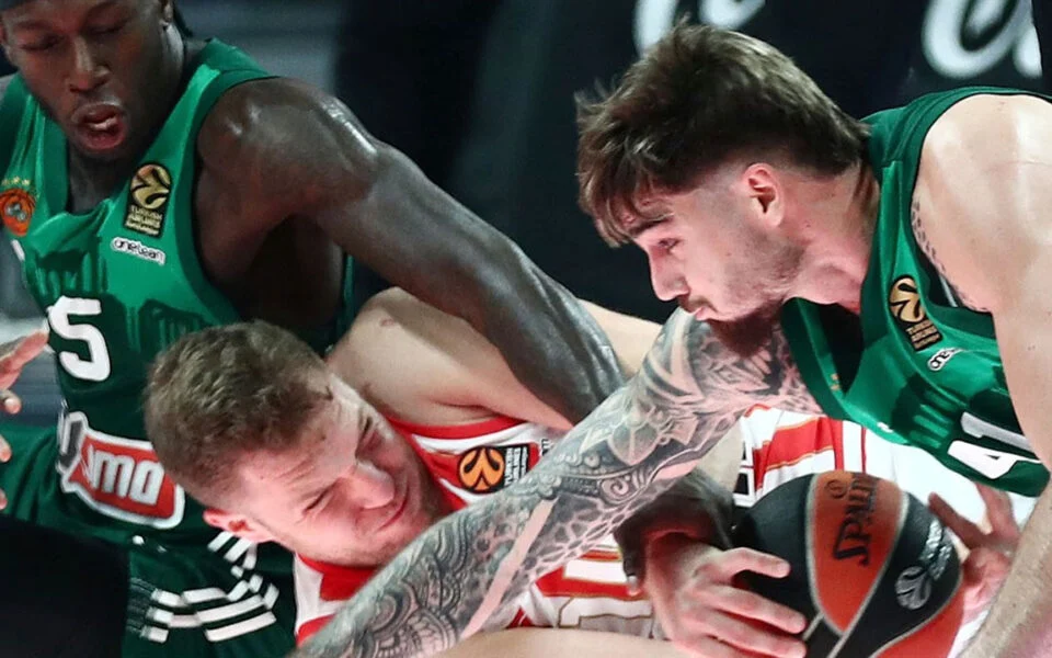 Panathinaikos ve Olympiacos, Abu Dhabi Final Four’da EuroLeague kupasını hedefliyor