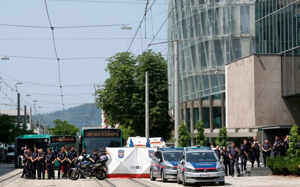 Başbakan ve Dışişleri Bakanlığı, okul saldırısının ardından Avusturya’ya başsağlığı dileklerini iletti