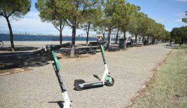 Selanik, e-scooter kaosuna karşı sert önlemler alıyor