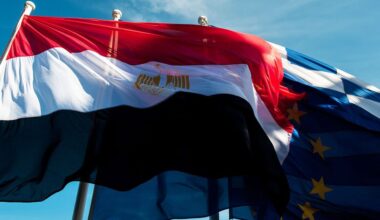 Yunanistan ve Mısır, Libya ve göç konusunda görüşüyor Yunanistan ve Mısır, Libya ve göç konusunda görüşüyor