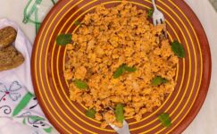 Domatesli yumurta – Mikonos’un ‘güneşi’