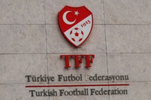 Türkiye, bahis soruşturmasının ardından 149 hakemi görevden uzaklaştırdı