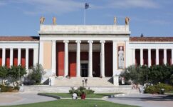 Ulusal Arkeoloji Müzesi’nin yenilenmesi öncesinde geçici depolama planı ilerleme kaydediyor