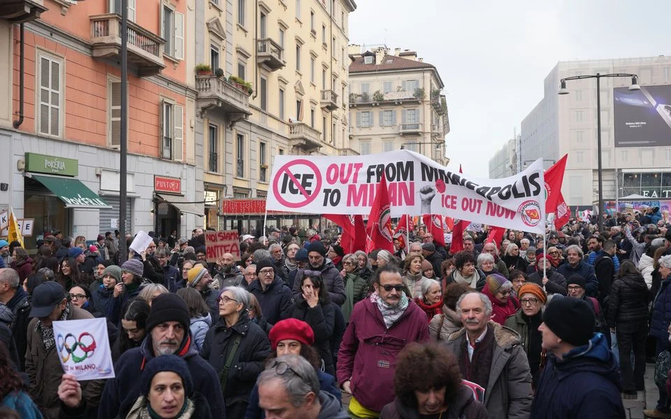 Milano’da göstericiler Kış Olimpiyatları’nda ICE birimini protesto etti