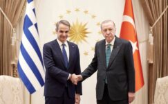 Muhalefet, liderler toplantısının ardından Türkiye konusunda daha kararlı bir duruş sergilenmesi çağrısında bulundu