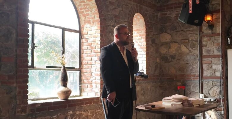 İZMİR’DE BAYRAMIN KALBİ KIRKPINAR AİLESİ İLE ATTI DEV BULUŞMA!