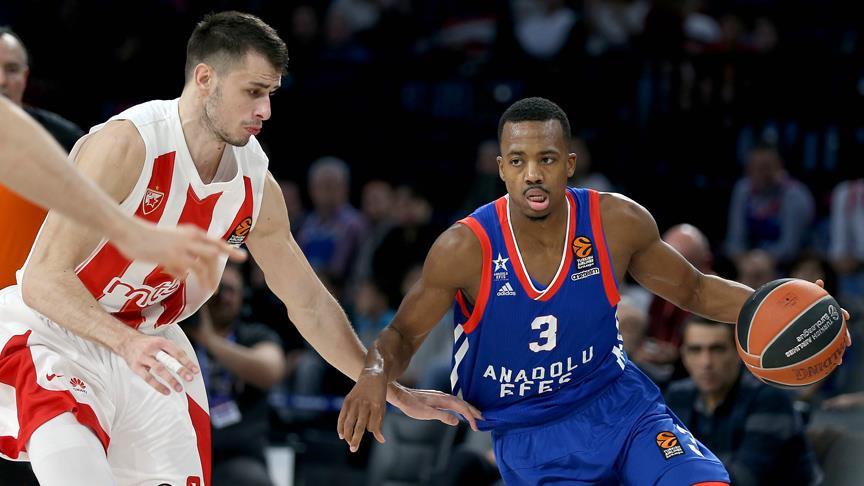 Anadolu Efes THY Avrupa Ligi’nde 5. galibiyetini elde etti