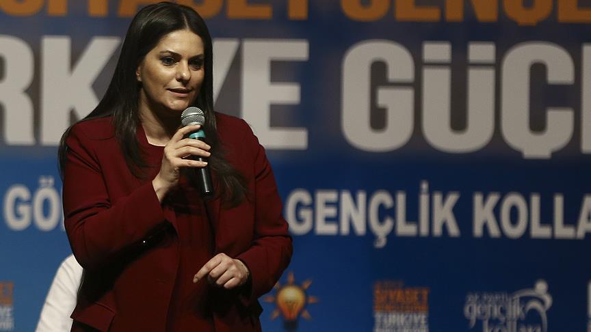 Jülide Sarıeroğlu: Gençleri mercek altına aldık