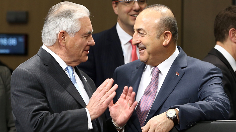FM Çavuşoğlu ve ABD’li meslektaşı Tillerson Suriye’yi telefonla görüştü