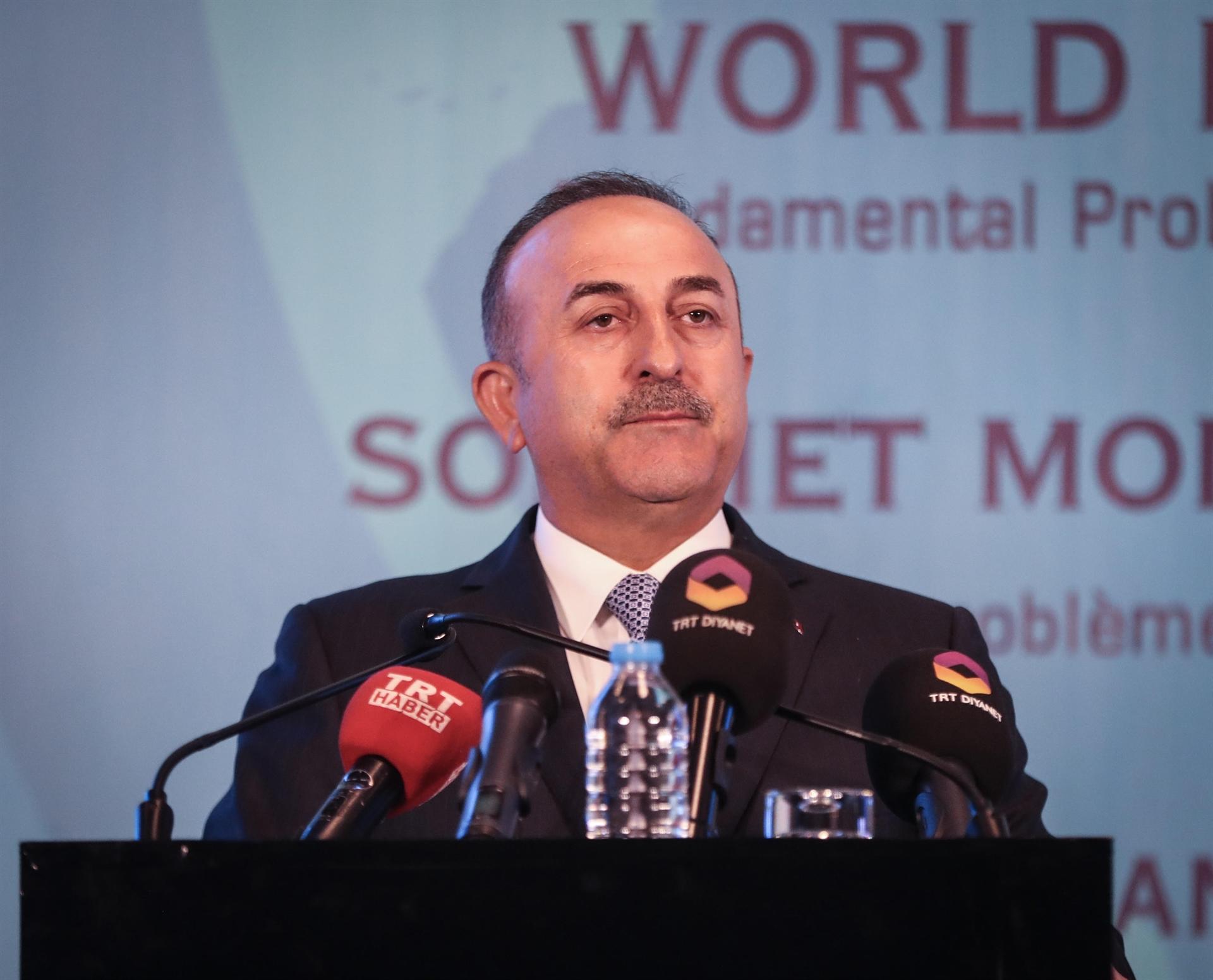 Türk FM, Batı’daki Müslüman karşıtı duyguları uyardı