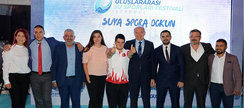 İSTANBUL, HAFTA SONU “SUYA SPORA DOKUNACAK”