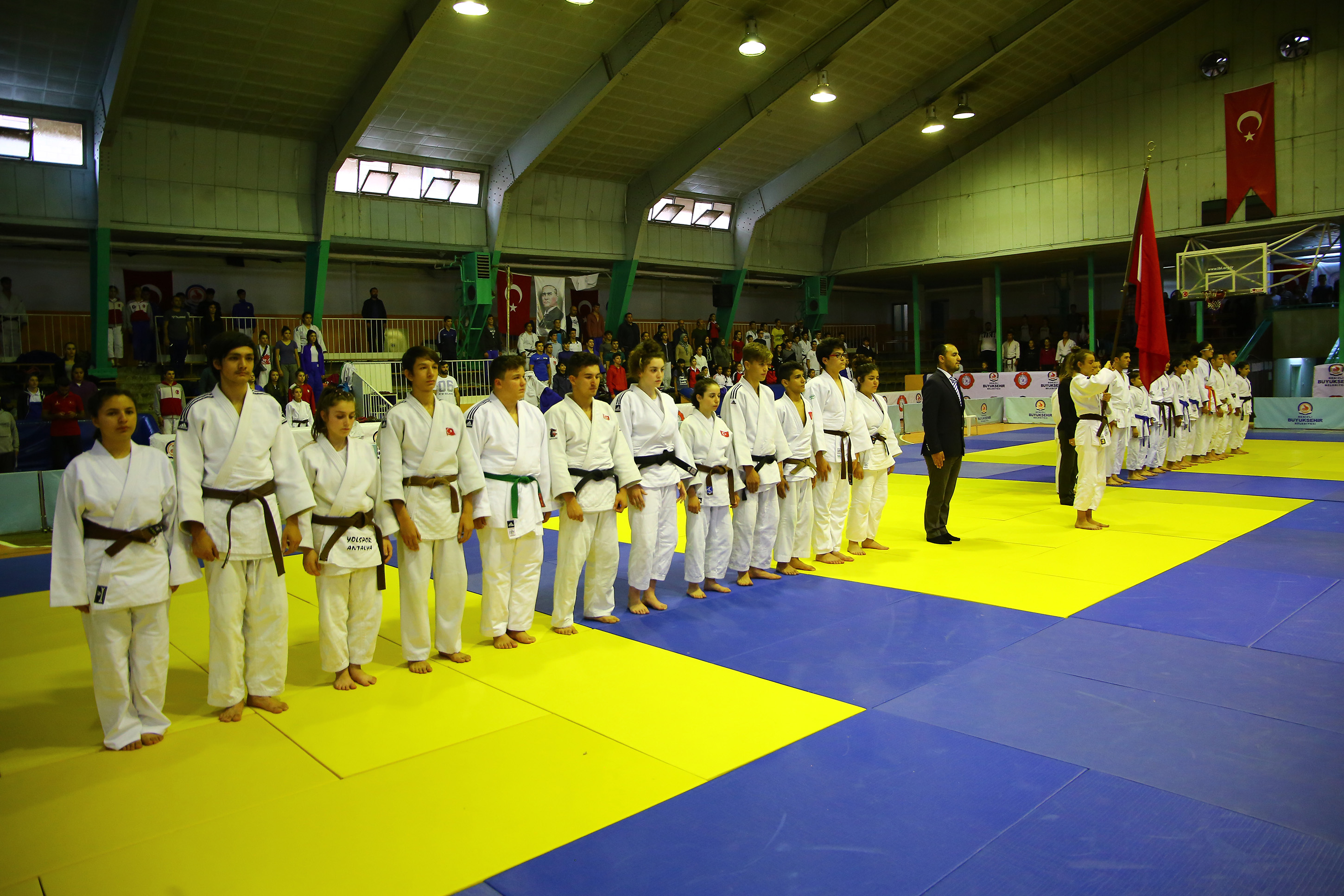 Büyükşehir’den Cumhuriyet Kupası Judo Turnuvası