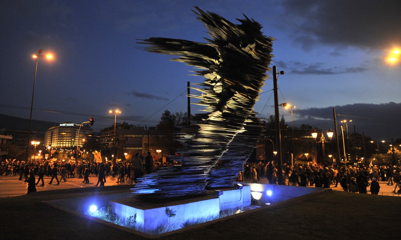 ‘Unut gitsin’: Runner heykelini Üsküp öfkelerine Rumlara vermeyi planla