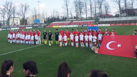 U16 Kız Milli Takımı, Polonya’yı 2-0 yendi