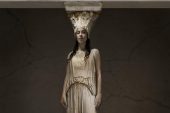 Yunan sanatçı Parthenon Marbles’ın British Museum protestosuna geri dönmesini söyledi
