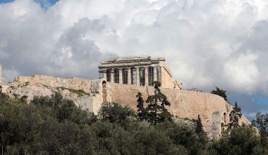 Bilim adamları, iklim değişikliğinin Yunan anıtlarını etkilediğini söylüyor