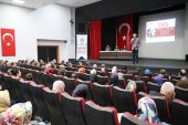 Denizli’de Eğitim için El Ele’den velilere seminer