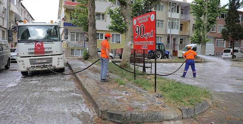 Edirne’de 2 Bin 200 Cadde ve Sokak Dezenfekte Edildi