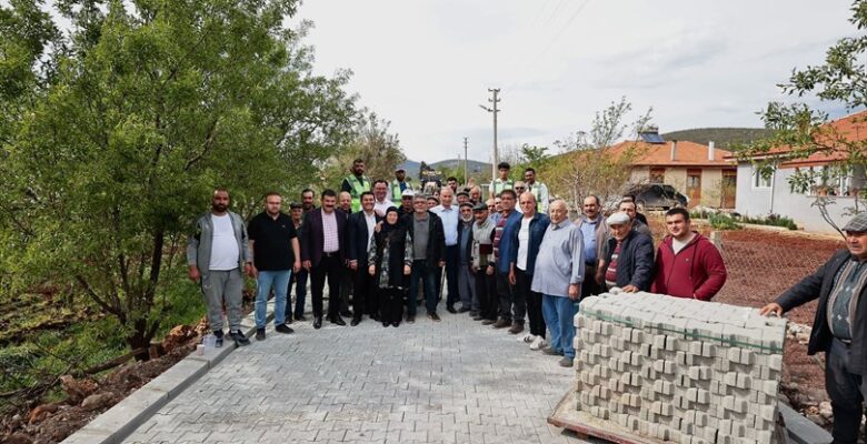 Başkan Zolan baba ocağında hemşehrileriyle kucaklaştı