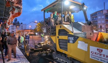 Başkan Zolan’dan Bozkurt’ta gece asfalt mesaisi