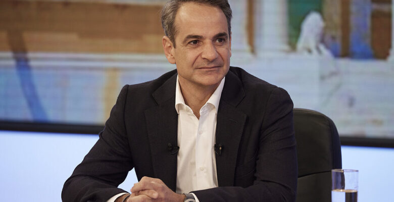 Mitsotakis: PASOK, ND’den çok SYRIZA’ya yakın