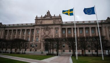 İsveç parlamentosu daha sert terörle mücadele yasasını kabul etti
