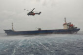 Sakız Adası açıklarında çarpışan gemi, yardımı reddederek Türkiye’ye doğru yola çıktı