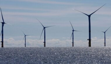 Helleniq Energy ve RWE, açık deniz rüzgar santralleri kurmaya hazır