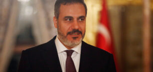 Türk Dışişleri Bakanı Ege’de ‘ekonomik işbirliği’nden bahsetti