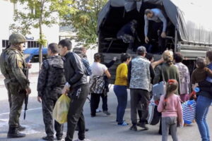 Yunanistan, Azerbaycan’ın Karabağ saldırısını ‘kesinlikle kınadı’