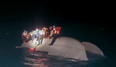 Göçmen kaçakçısı ring bağlantısını ve maaşını kabul etti Göçmen kaçakçısı ring bağlantısını ve maaşını kabul etti
