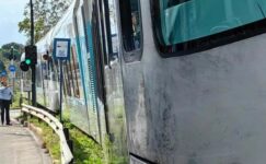 Patras’ta tren raydan çıktı, yaralanan yok