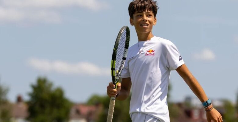 Yunan genç Wimbledon U14 finaline yükseldi