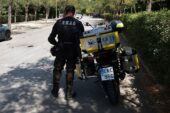 Gazeteci Atina’daki Zappeion Bahçeleri’nde kendini yakarak hayatını kaybetti