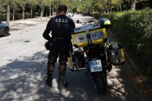 Gazeteci Atina’daki Zappeion Bahçeleri’nde kendini yakarak hayatını kaybetti