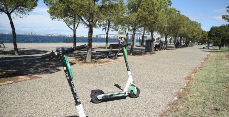 Selanik, e-scooter kaosuna karşı sert önlemler alıyor