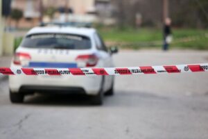 Volos’ta karısını öldüren adam kaçtı