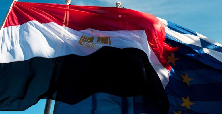 Yunanistan ve Mısır, Libya ve göç konusunda görüşüyor
