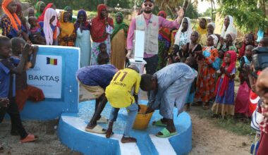 UHVED Derneği, Çad’da Umudu Yeşertiyor: Su Kuyuları, Yetim Sofraları ve Manevi Destekler Sürüyor