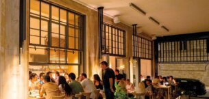 Ağustos ayında Atina’da nerede yemek yenir ve içilir?