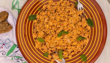 Domatesli yumurta – Mikonos’un ‘güneşi’