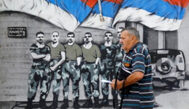 NATO, yeni bir huzursuzluk durumunda Kosova’ya daha fazla asker göndermeye hazır