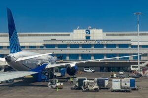 Atina Uluslararası Havalimanı’nda Ege’nin hakimiyeti