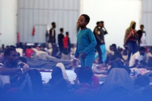 Berlin-Atina göçmeni geri döndü ‘anlayış’