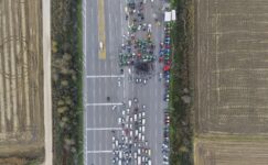 Çiftçilerin protestoları üçüncü haftasına girdi